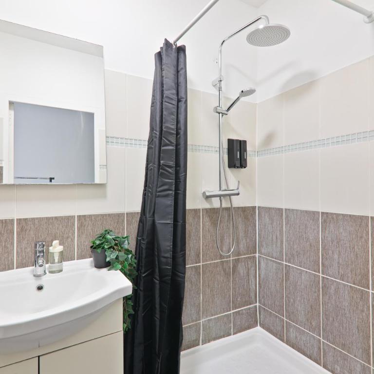 Eiffel Tower Heart of Paris 1BR-4P with NetFlix - Appartement 1 Chambre - 12