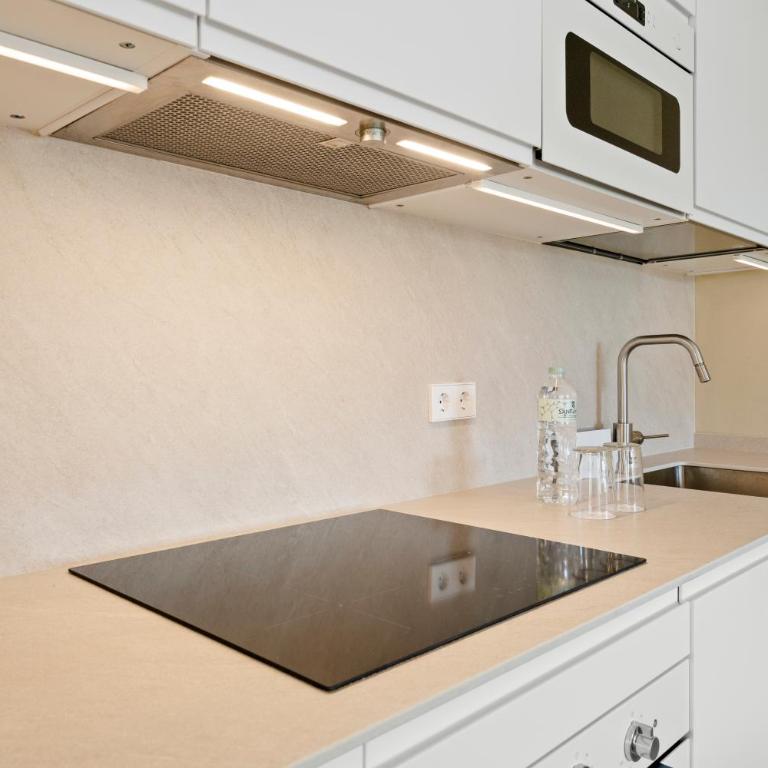 Flateli Pelayo H7 - Three-Bedroom Apartment - 33