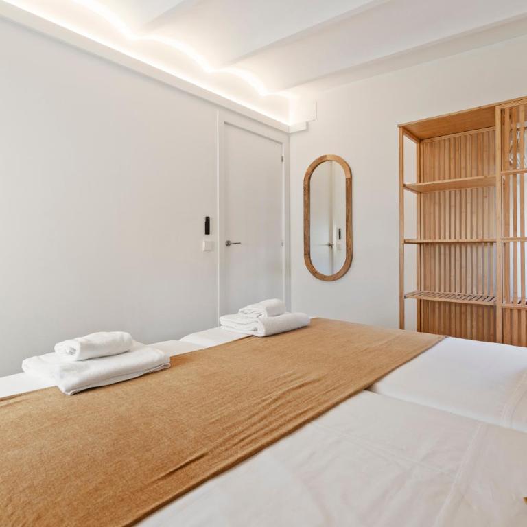 Flateli Pelayo H7 - Three-Bedroom Apartment - 35