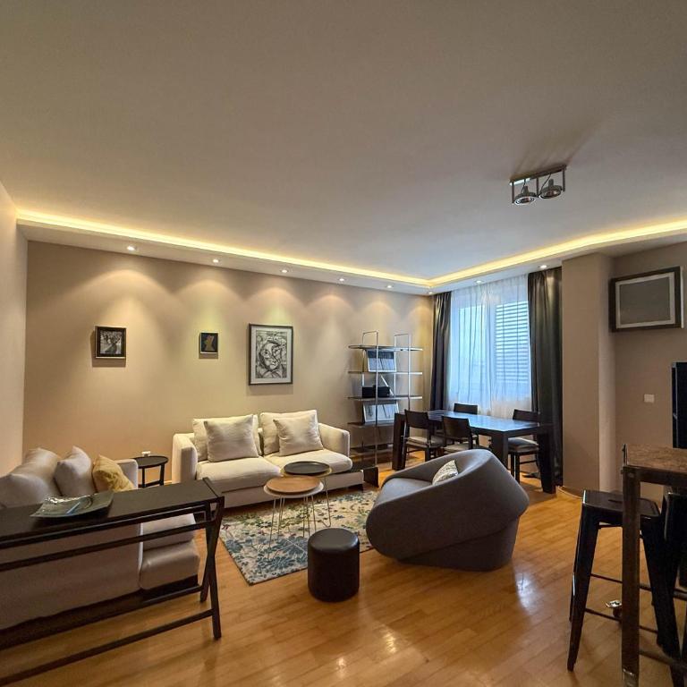 Downtown family apartment - One-Bedroom Apartment - 1
