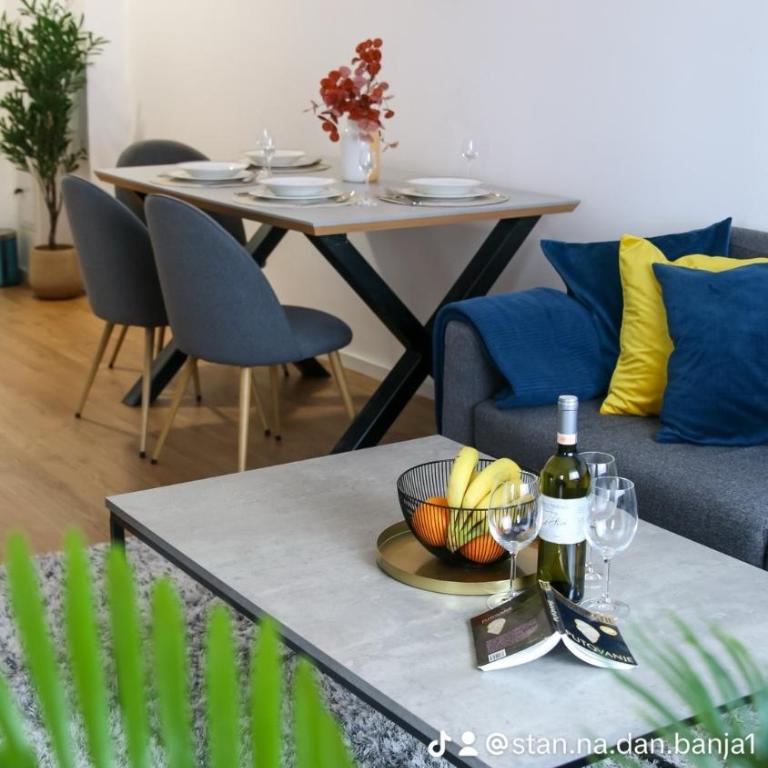 Apartman za 5 - Apartman sa 2 Spavaće Sobe i Balkonom - 8