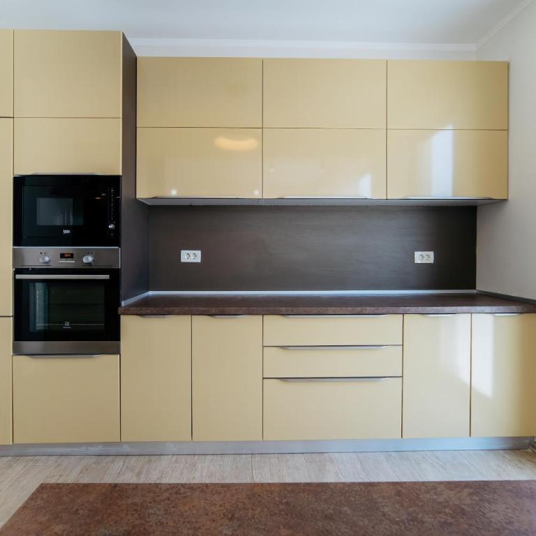 Budva Gate Penthouse - Apartman sa 3 Spavaće Sobe i Pogledom na More - 4