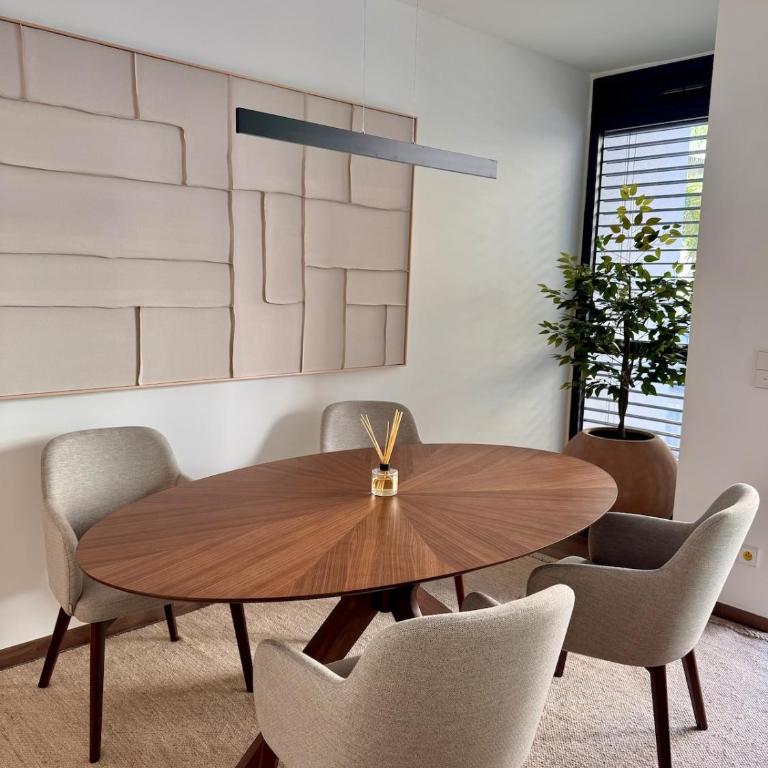 Stylish 2BR Monaco Border Flat, Terrace & Parking - Appartement 2 Chambres - 3
