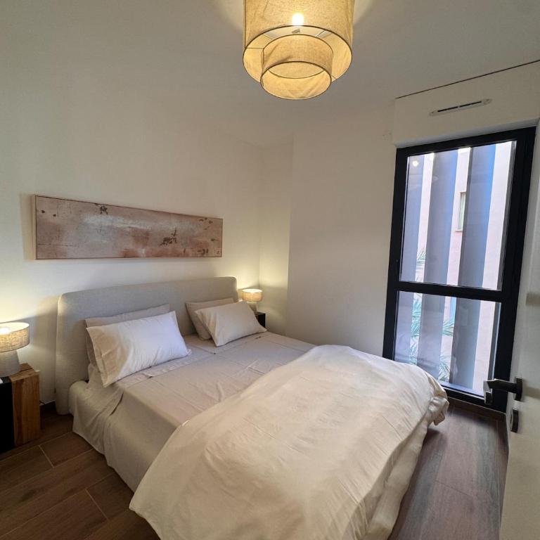Stylish 2BR Monaco Border Flat, Terrace & Parking - Appartement 2 Chambres - 4