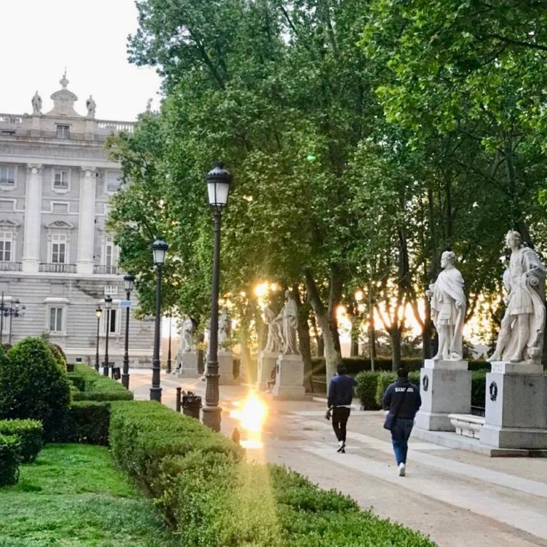 Luxury Property Royal Palace Madrid - Apartamento Deluxe de 3 dormitorios - 17