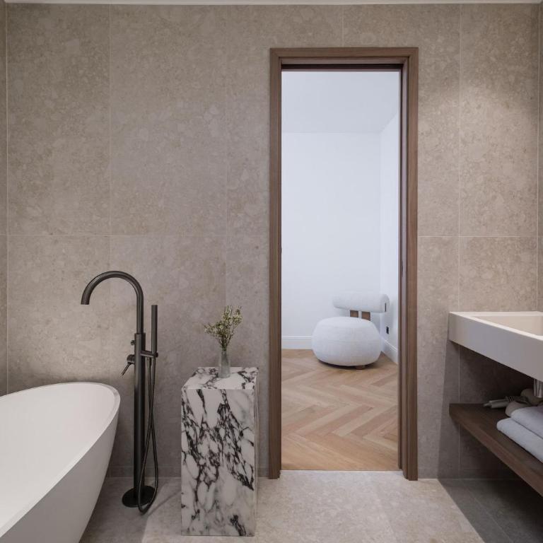 Oniri - Serviced Apartment in Le Marais - Rue du Roi de Sicile - Three-Bedroom Apartment - 21