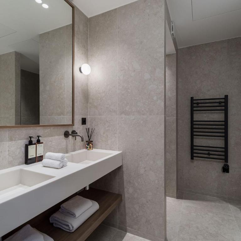 Oniri - Serviced Apartment in Le Marais - Rue du Roi de Sicile - Three-Bedroom Apartment - 24