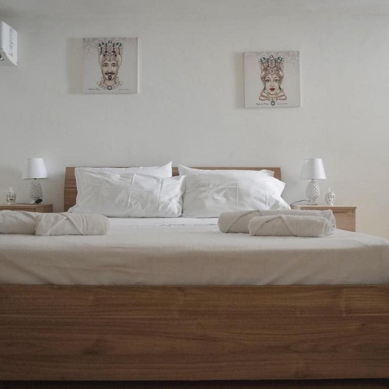 La Ficurinia - Three-Bedroom Apartment - 14