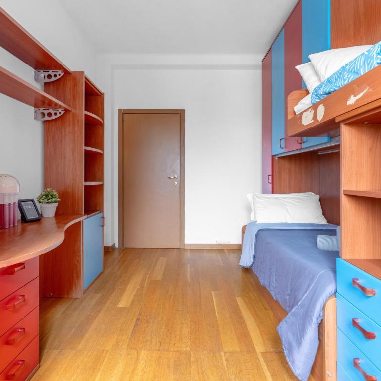 RI2 -Loreto-Duomo- Central - Large - - Two-Bedroom Apartment - 12