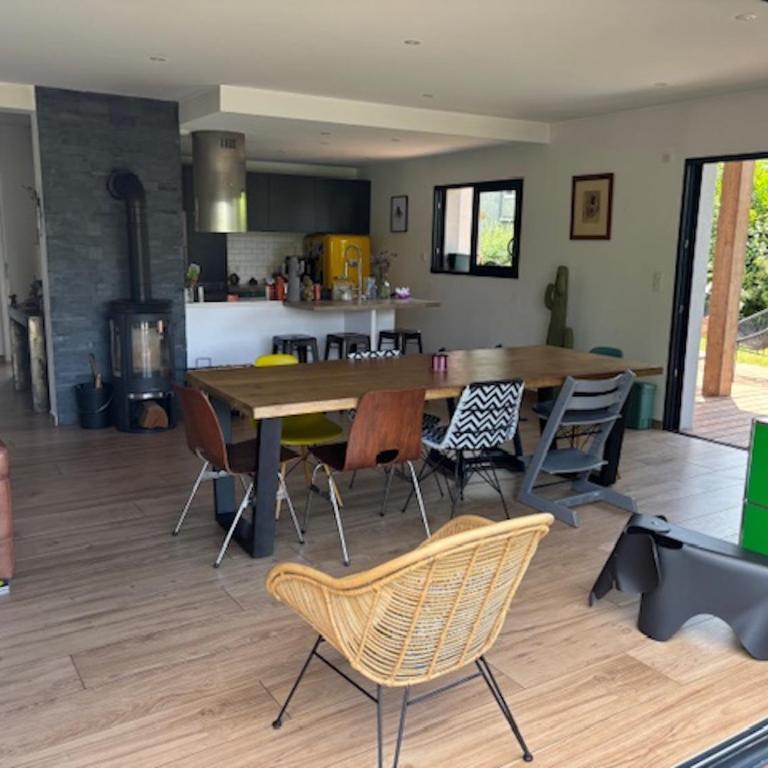 Duingt, maison 165m2, jardin 8pers - Maison 4 Chambres - 8