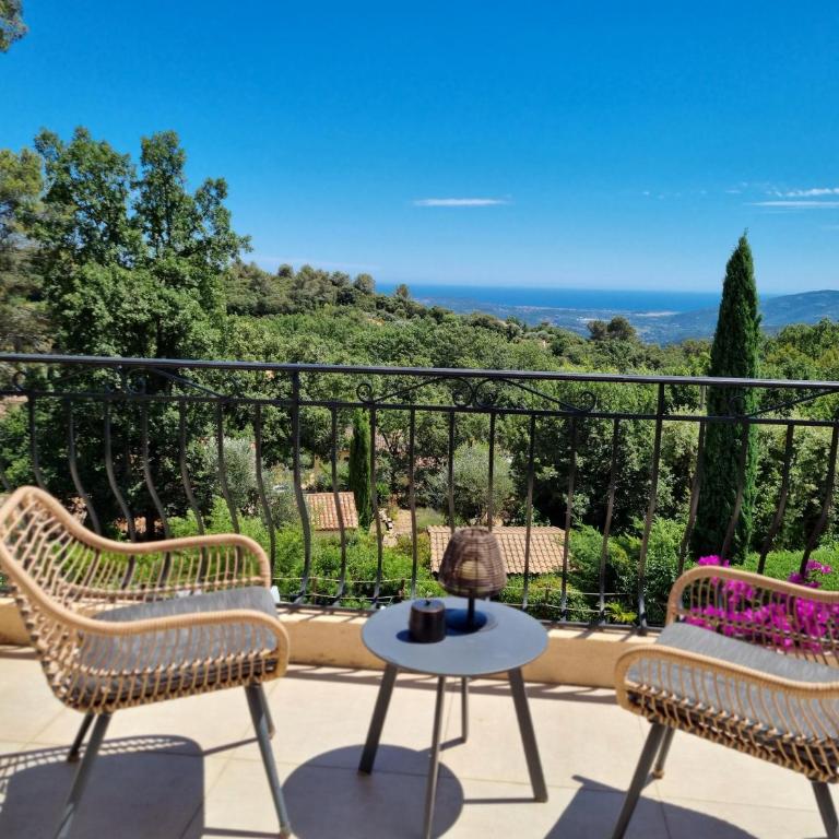 Les Hauts de la Riviera - Suite Supérieure - Vue sur Mer - 3
