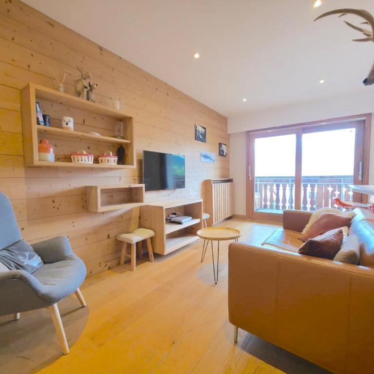 Rénové et chaleureux - Vue sud sur le massif - Appartement 2 Chambres - 10