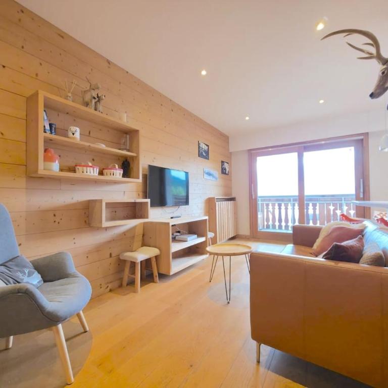 Rénové et chaleureux - Vue sud sur le massif - Appartement 2 Chambres - 12