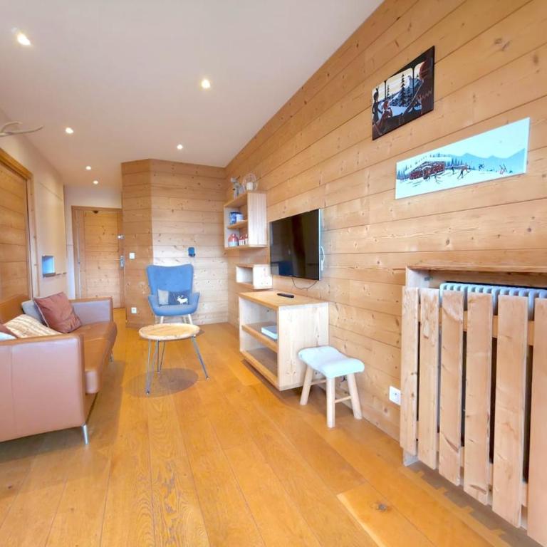 Rénové et chaleureux - Vue sud sur le massif - Appartement 2 Chambres - 25