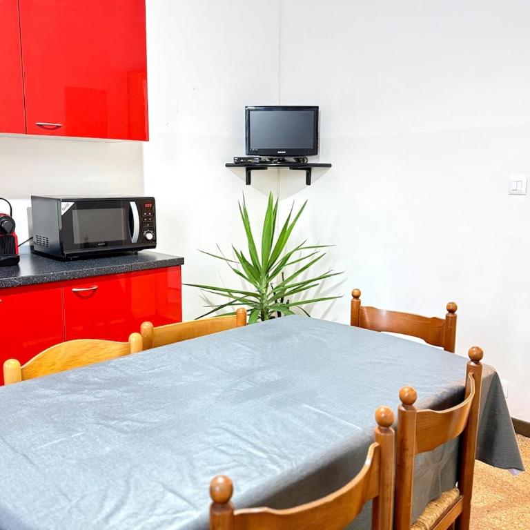Urban Stay - Vittorio Elegance - One-Bedroom Apartment - 6