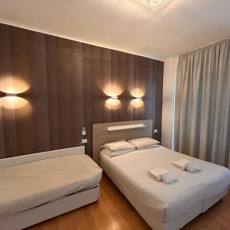 Luciano Laterani Guest House - Camera Quadrupla Superior - 2