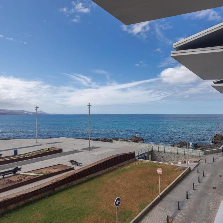 Bright Flat - Beachfront Las Canteras - Apartamento con vistas al mar - 2