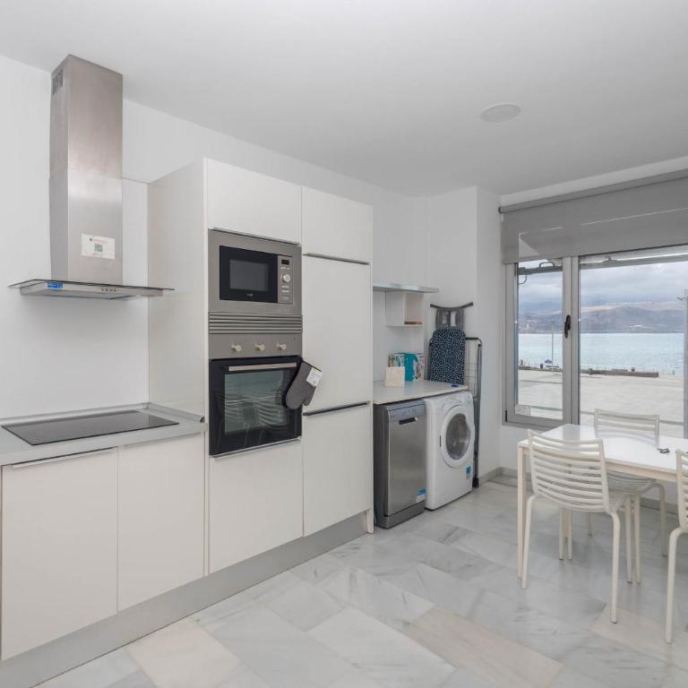 Bright Flat - Beachfront Las Canteras - Apartamento con vistas al mar - 16