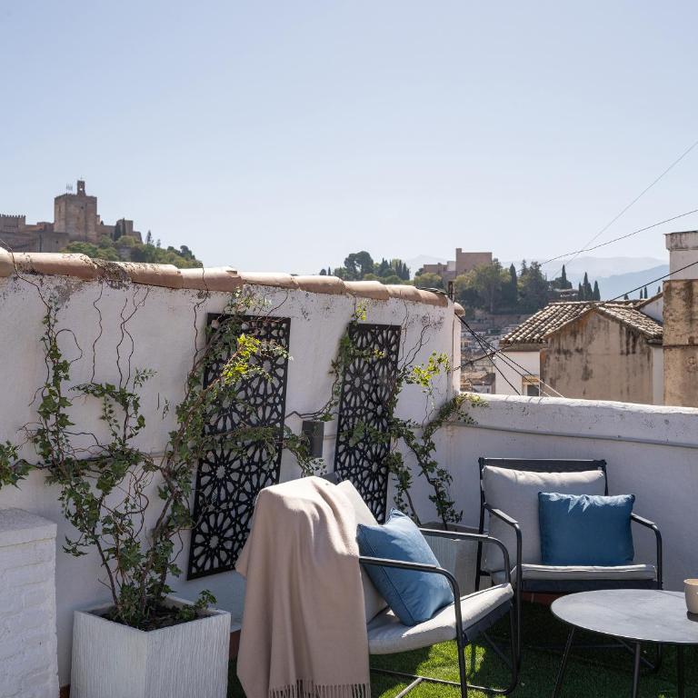 tuAnfitrion Bazan Atico - Two-Bedroom Apartment - 25