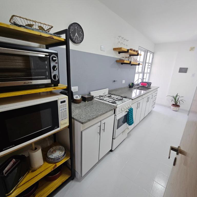 Departamento Córdoba Semipiso frente a Patio Olmos - Two-Bedroom Apartment - 1