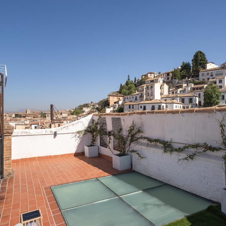 tuAnfitrion Bazan Atico - Two-Bedroom Apartment - 35