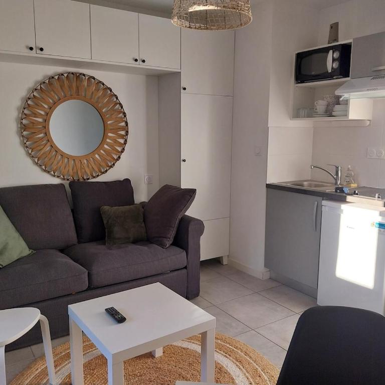 Studio cosy et sa terrasse - Appartamento con 1 Camera da Letto - 1