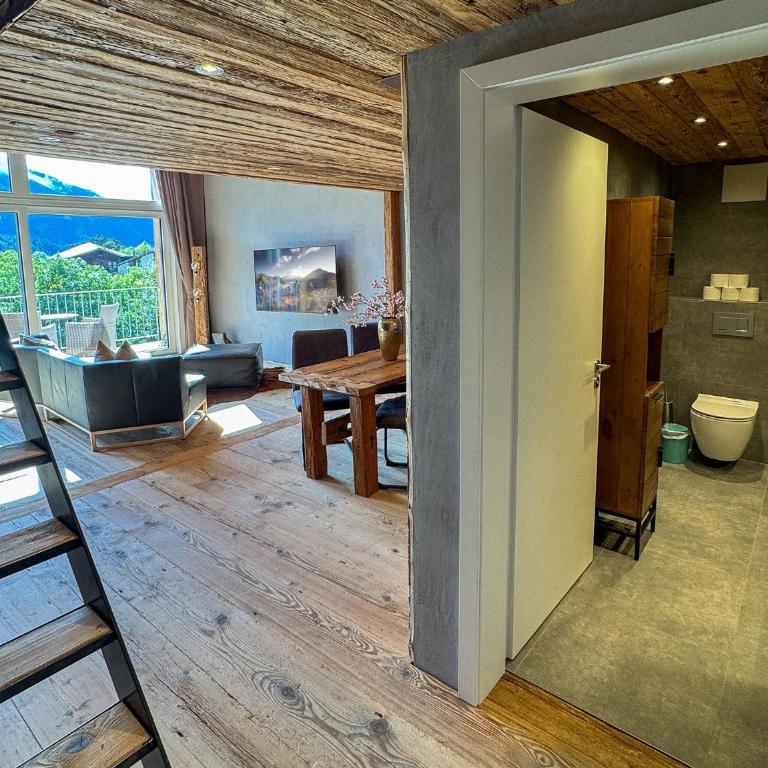WOO® Loft Resort - Loft Apartment mit1 Schlafzimmer und Balkon - 1