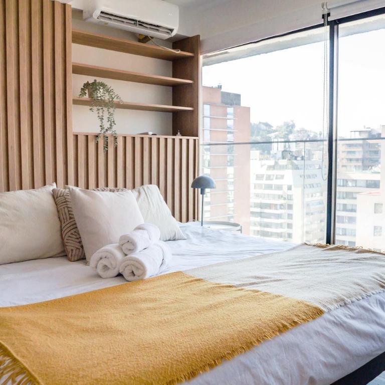 Chic Urban Retreat Modern Studio in Las Condes - Studio - 1