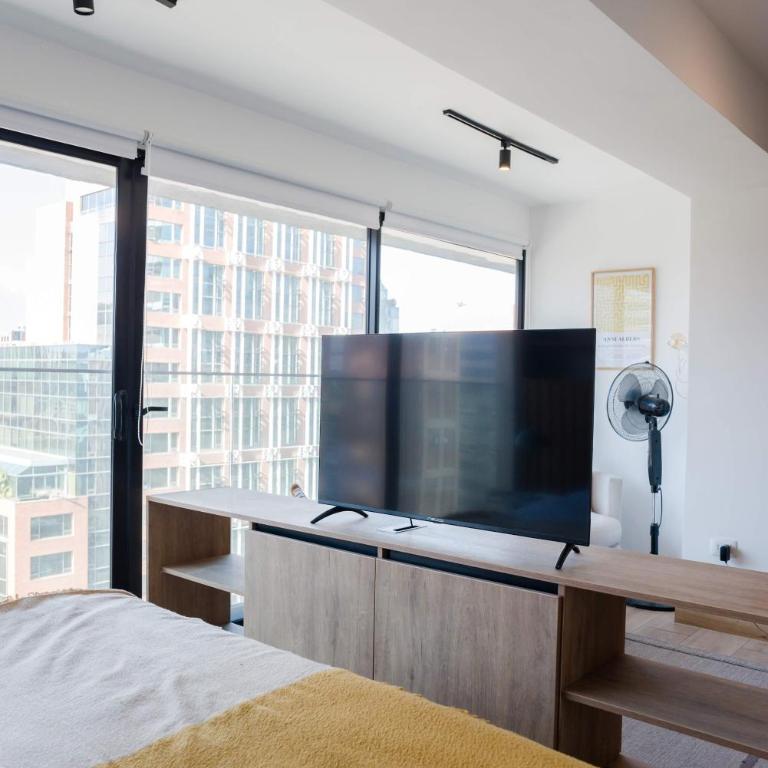 Chic Urban Retreat Modern Studio in Las Condes - Studio - 15