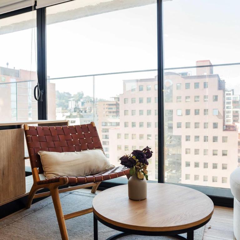Chic Urban Retreat Modern Studio in Las Condes - Studio - 23