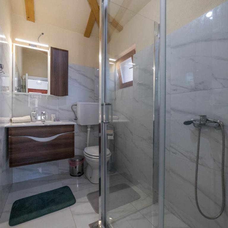 Vila Dom Drina Zatvoreni Bazen - Vila sa 3 Spavaće Sobe - 7