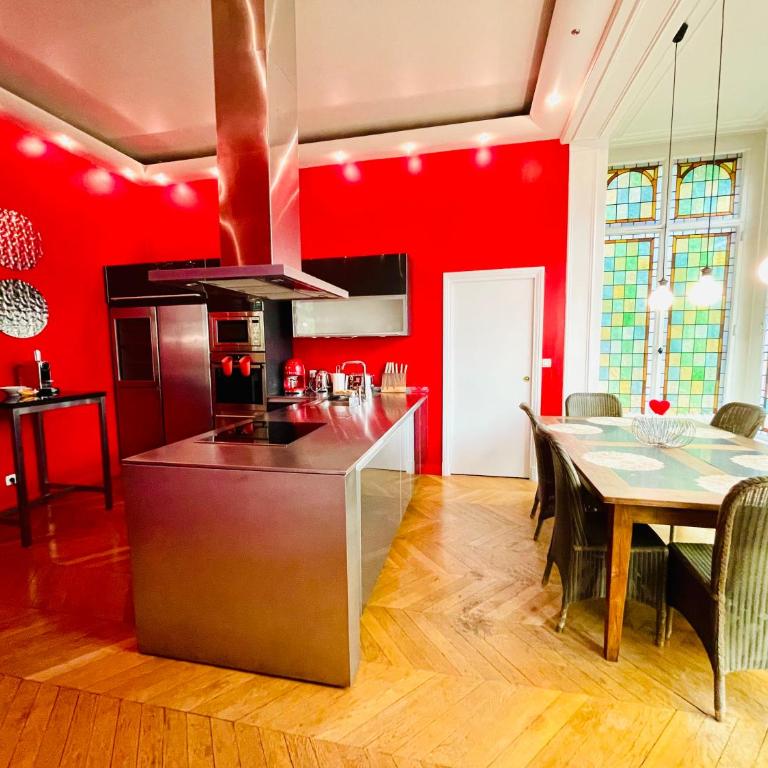 The Gorgeous Hyper Center private garden - Appartement - Vue sur Jardin - 10