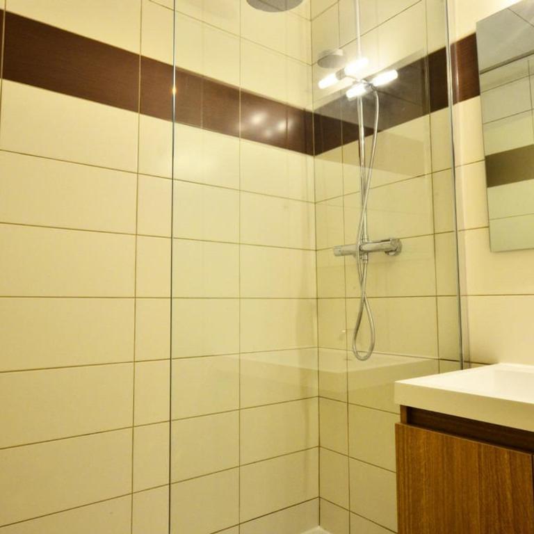 Studio rénové 4-5 pers. Montchavin, proche pistes et commerces, parking gratuit - FR-1-329-42 - Monolocale - 4