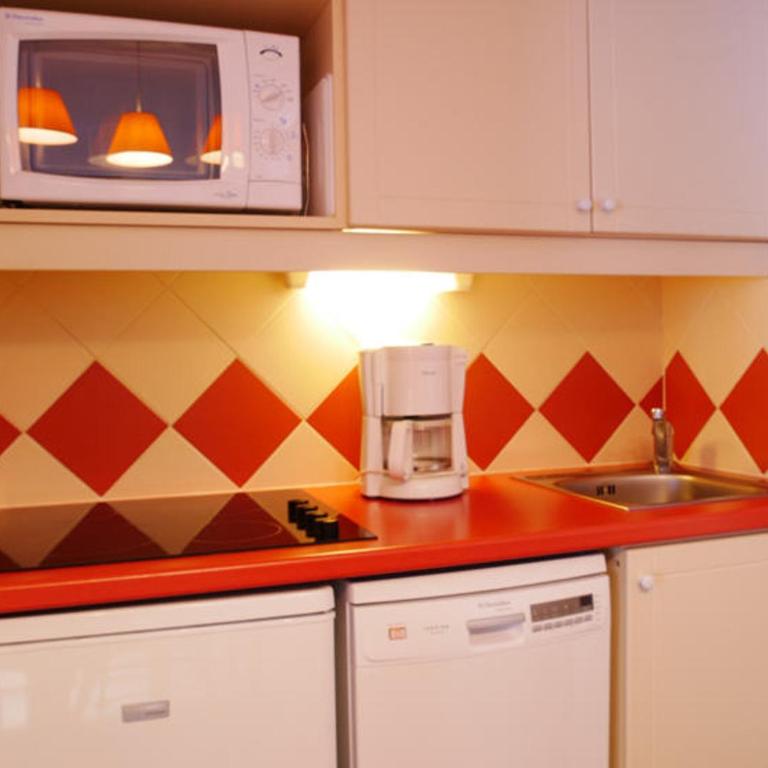 Appartement cosy 2 pièces + cabine, ski-in/ski-out, balcon sud, rénové, 6 pers, Montchavin Les Coches - FR-1-329-15 - Apartment (6 Adults) - 3