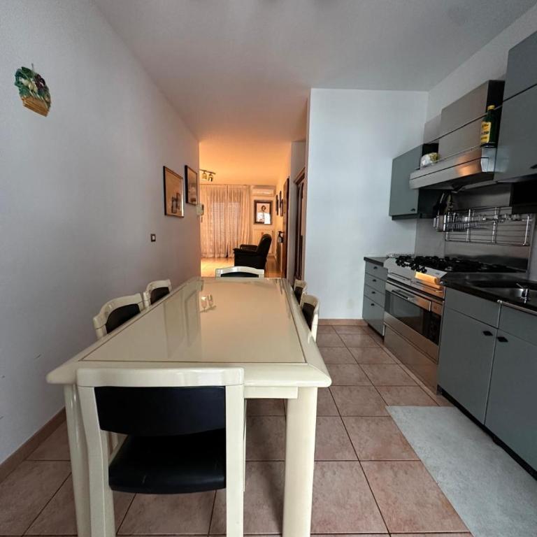 Bari Double Sea View - Appartamento Familiare con 2 Camere da Letto - 19