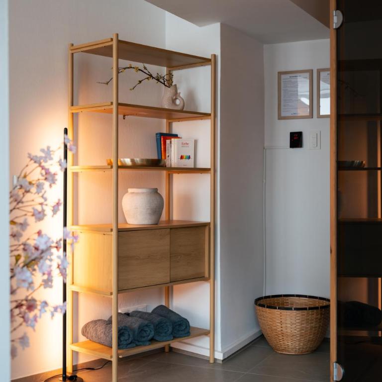 Wellness Altstadt Suite - Sauna, Whirlpool & Free Parking by HERO HOMES Graz - Apartment mit 1 Schlafzimmer - 14