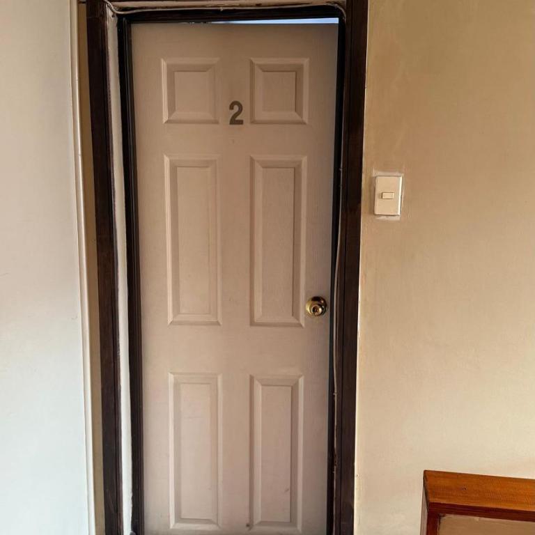 Hostal Temuco - Habitación Triple Básica con baño compartido - 3