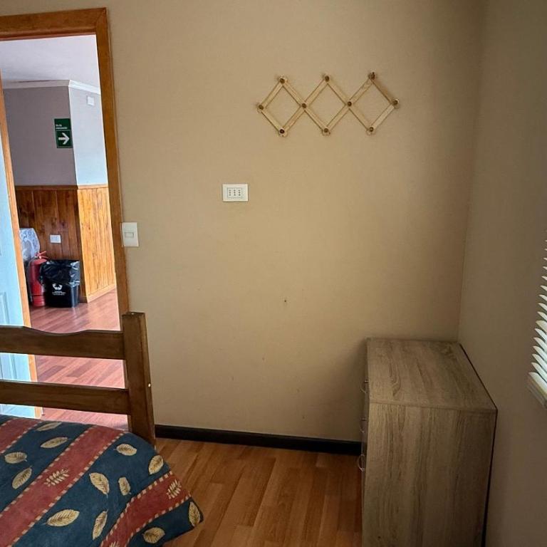 Hostal Temuco - Habitación Individual Estándar con baño compartido - 18