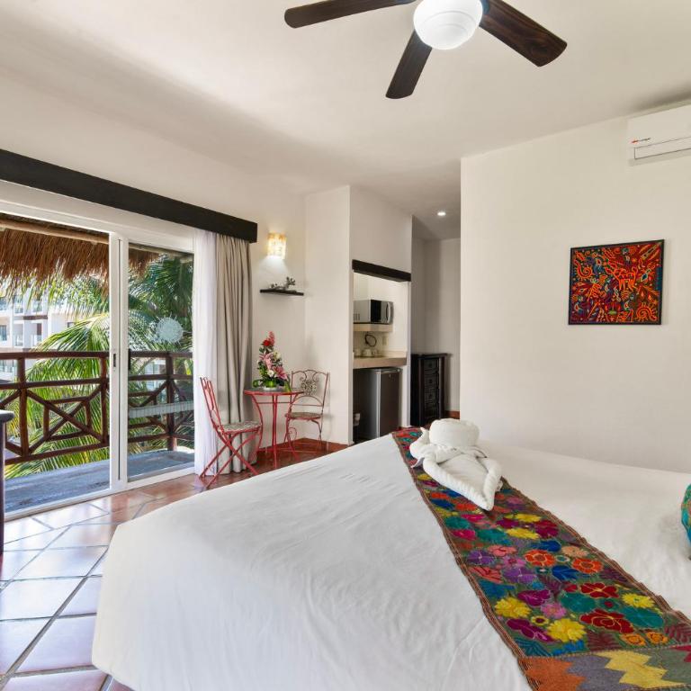 Hotel Riviera Del Sol - Deluxe King Studio - 6