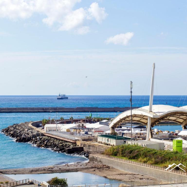 Beach 1M| 1BR| Terrazza Waterfront| A/C By Tilo - Appartamento Deluxe con 1 Camera da Letto e Vista Oceano - 36