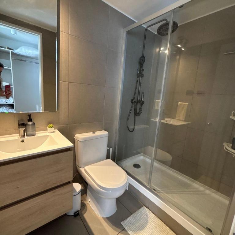 Depto Céntrico A Pasos Del Metro - One-Bedroom Apartment - 21