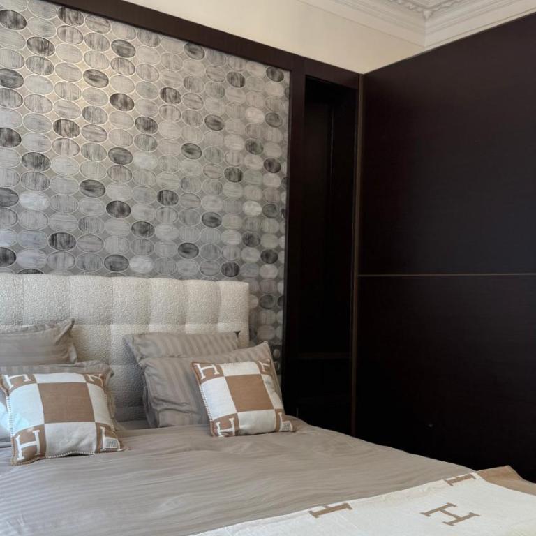 Champs Elysée Apprt II - One-Bedroom Apartment - 7