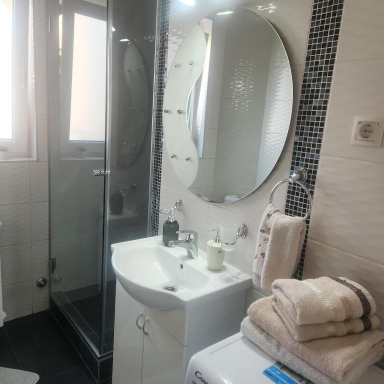 Lacky - Apartman sa 1 Spavaćom Sobom - 6