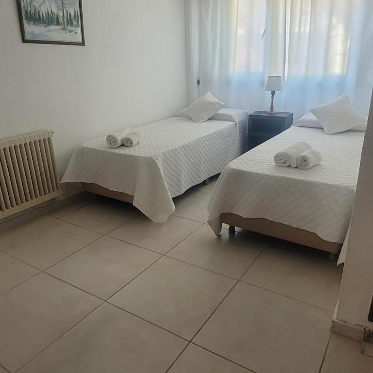 Apolo Hotel - Twin Room - 8