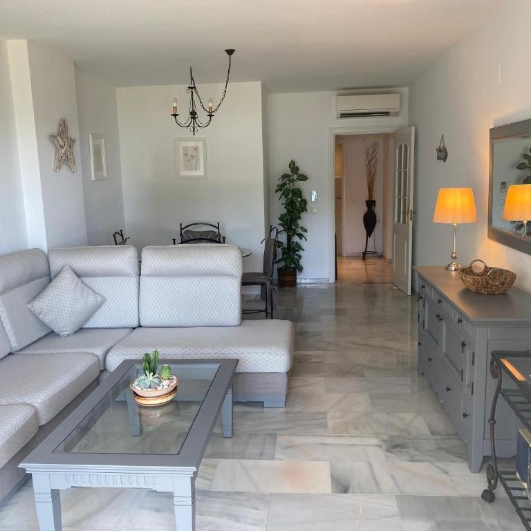 Mi Capricho, Ground Floor Apartments with private gardens - Apartamento de 2 dormitorios con terraza y vistas al mar - 5