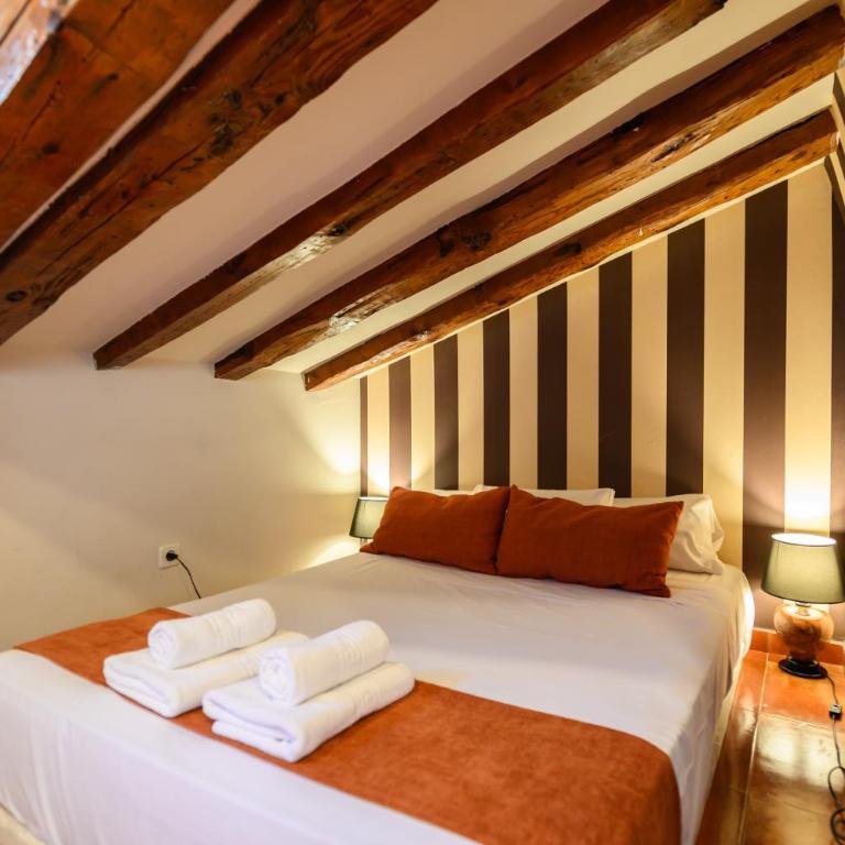 For You Rentals Preciosa Buhardilla TEMPORAL en plena Puerta del Sol de Madrid COR25 - Apartamento de 1 dormitorio - 34