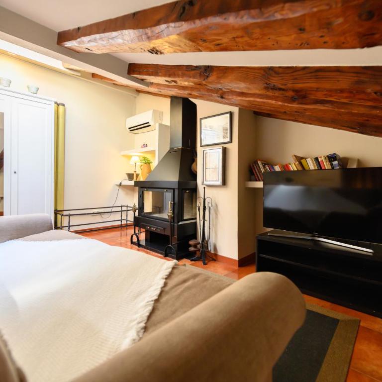 For You Rentals Preciosa Buhardilla TEMPORAL en plena Puerta del Sol de Madrid COR25 - Apartamento de 1 dormitorio - 32