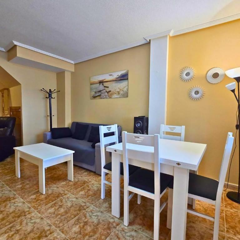 Villa Puerto: House with Private Jacuzzy & Sauna - Chalet de 3 dormitorios - 4