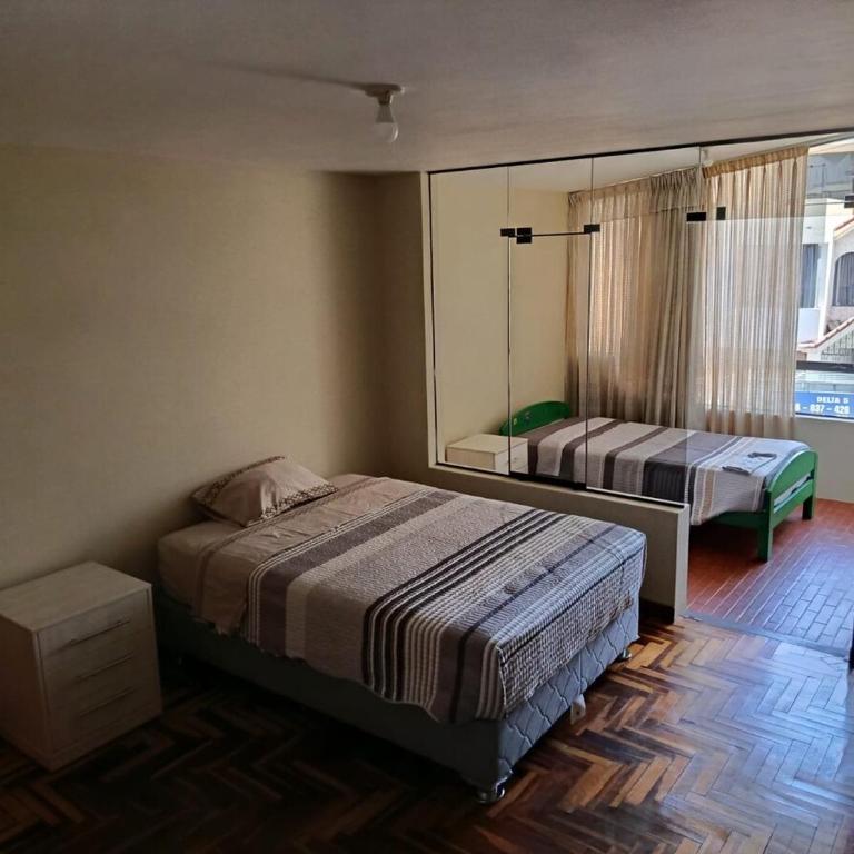 Hospedaje familiar - Casa de 5 dormitorios - 19