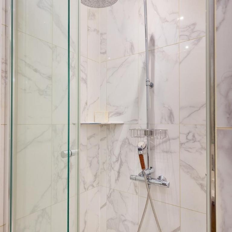 Parisian Apartment for 3 People - Paris Parc des Princes WiFi & Metro - Apartment mit 1 Schlafzimmer - 33